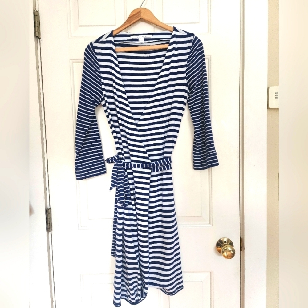 DVF Wrap Dress Navy Nautical Stripe Size 10 Long Sleeve Coastal Beach Party